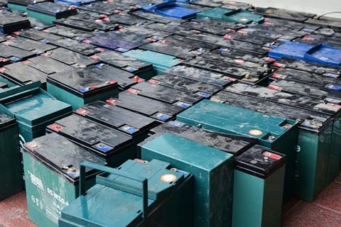 ㊣平顺石城专业回收报废电池☯回收聚合物电池☯废铅酸电池回收价格